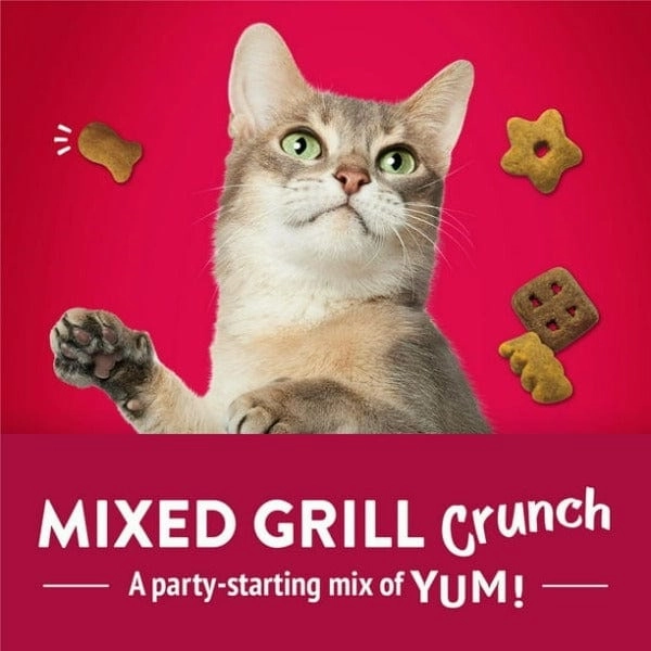 Friskies Party Mix Mixed Grill Crunch Cat Treats