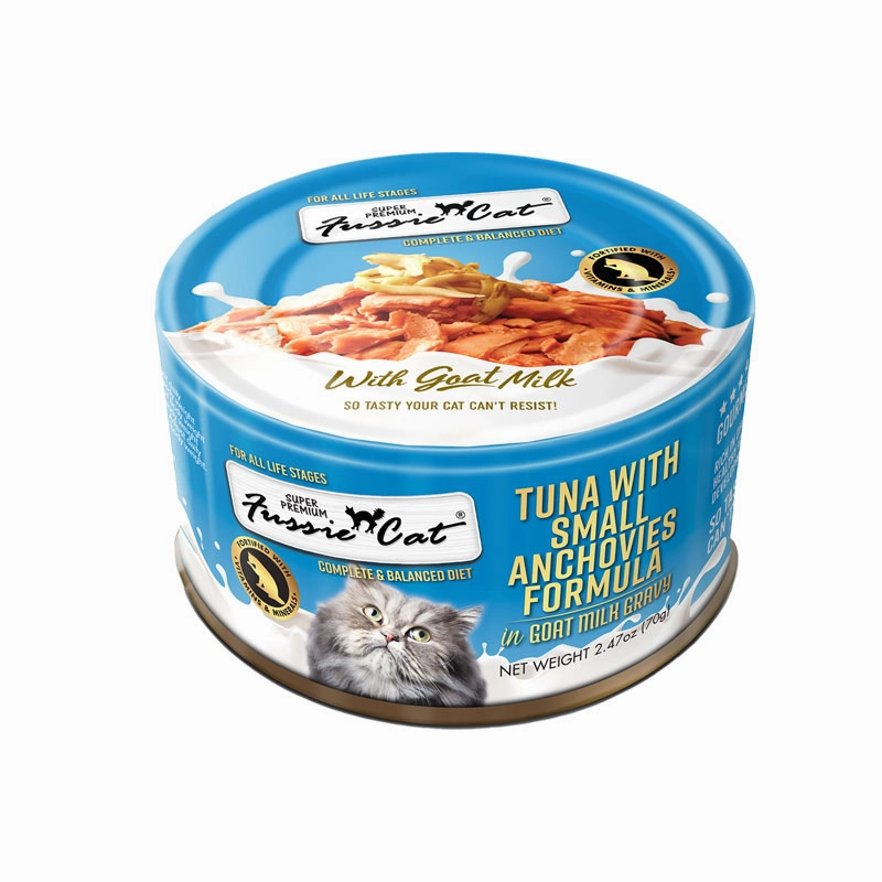 FUSSIE CAT Tuna & Small Anchovies Formula in Goat Milk Gravy for Cats